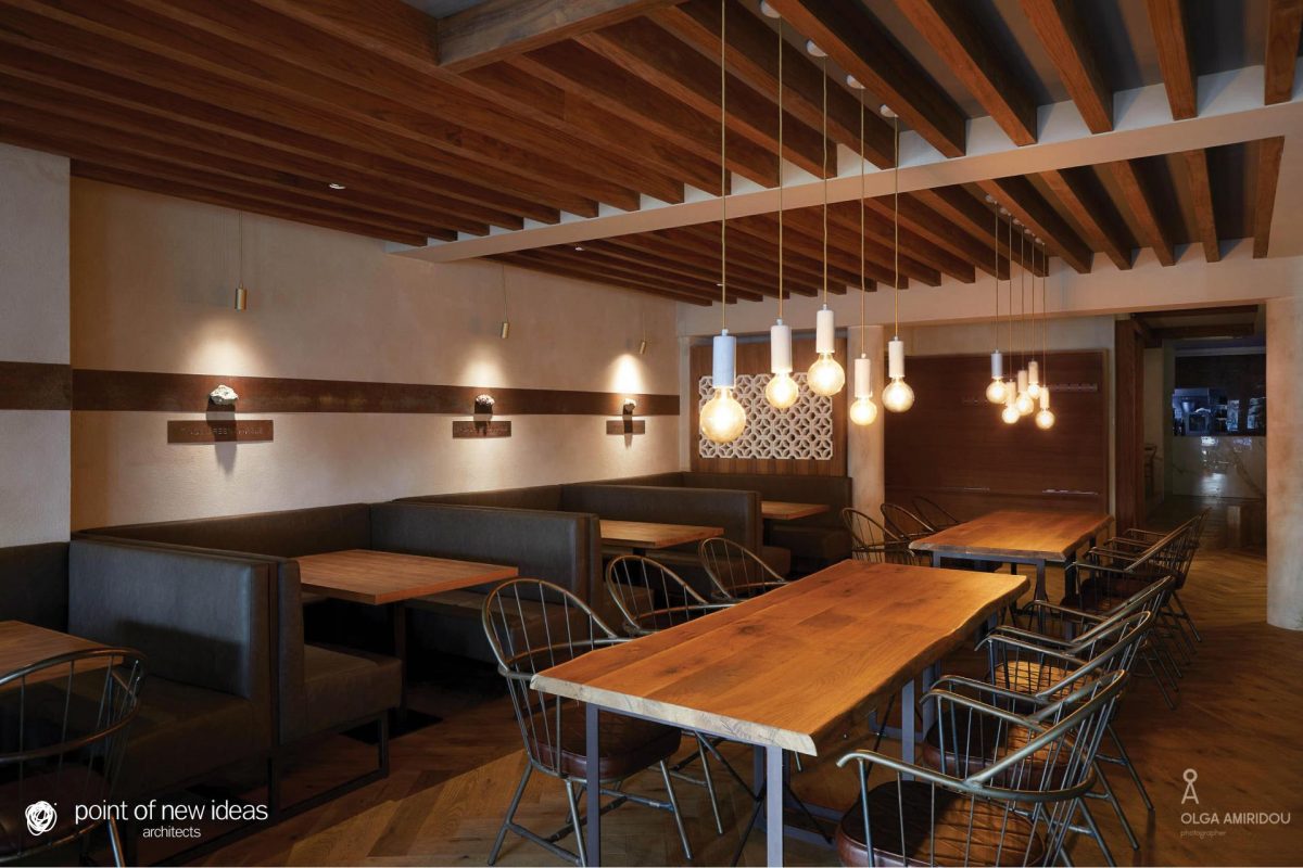 Akropolis Restaurant Image 6